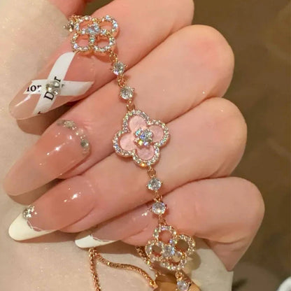 The Luxe Clover Bracelet